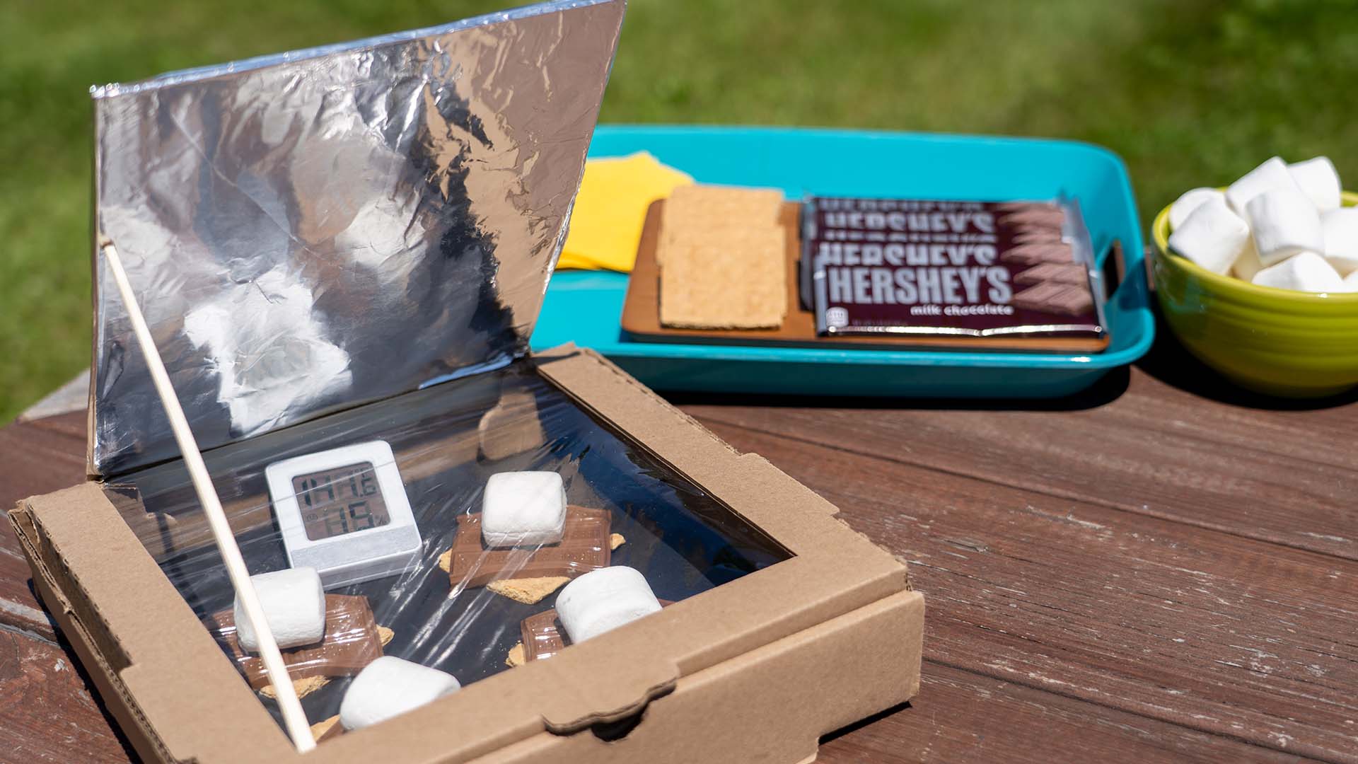 Building a Solar Oven to Cook S'mores